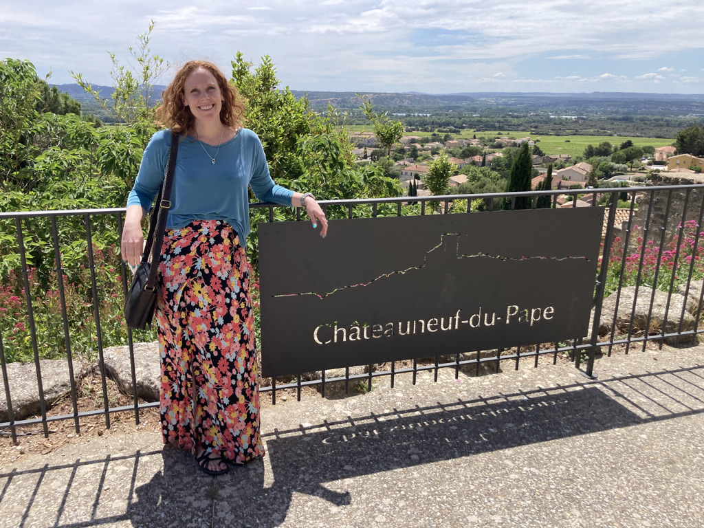 Elizabeth Kremer in France